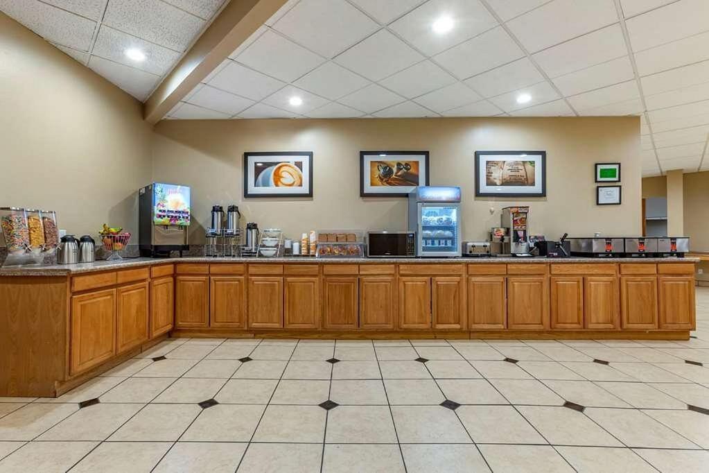 Clarion Inn & Suites, Roswell Luaran gambar
