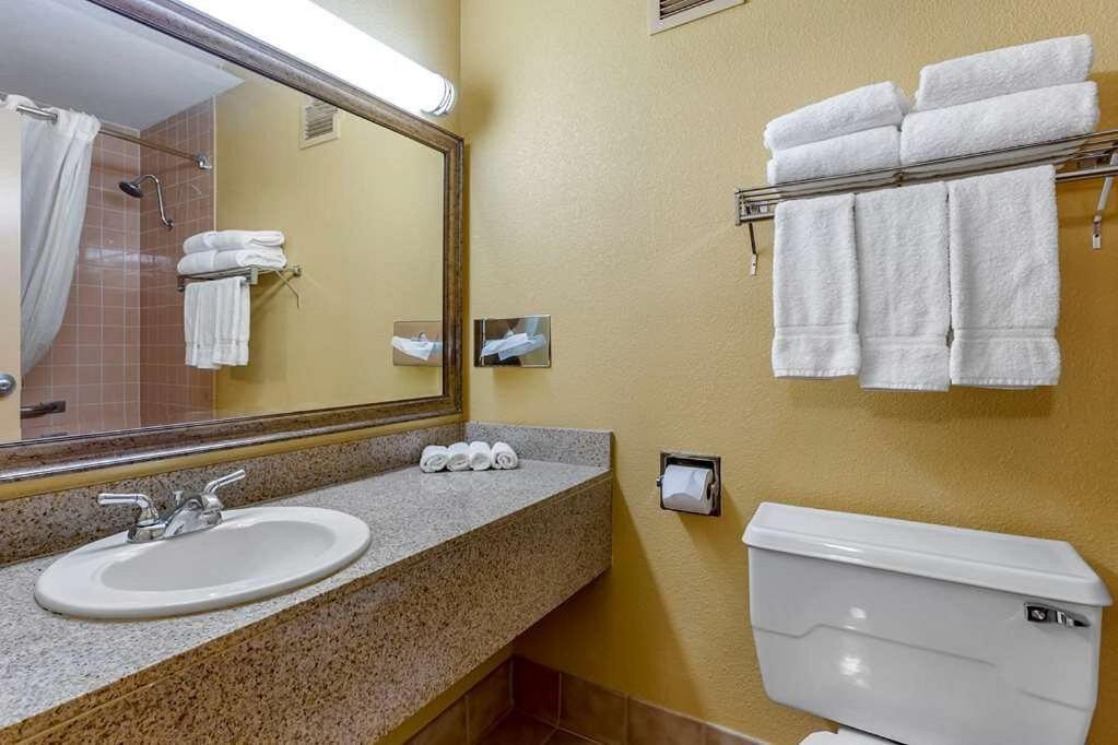 Clarion Inn & Suites, Roswell Luaran gambar